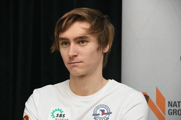 Sdruženář Tomáš Portyk: Z věčného trmácení za můstky do ciziny jsme otrávení