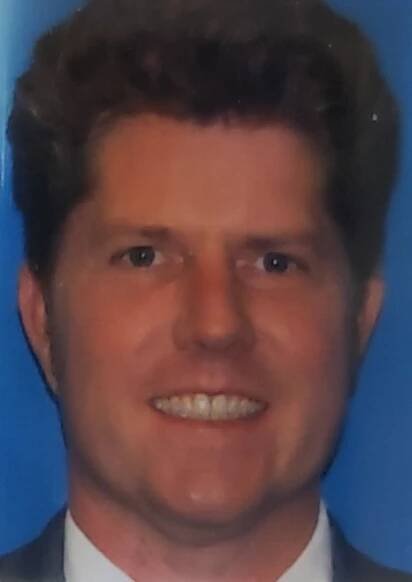 Christopher C. Lindsey headshot.