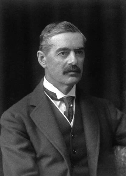 Chamberlain war ministry