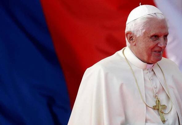 OBRAZEM: Papež Benedikt XVI. navštívil i Česko. Připomeňte si slavnou událost