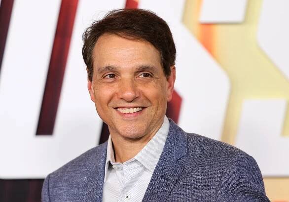 Ralph Macchio on ‘Cobra Kai’ Ending, Coldplay Music Video