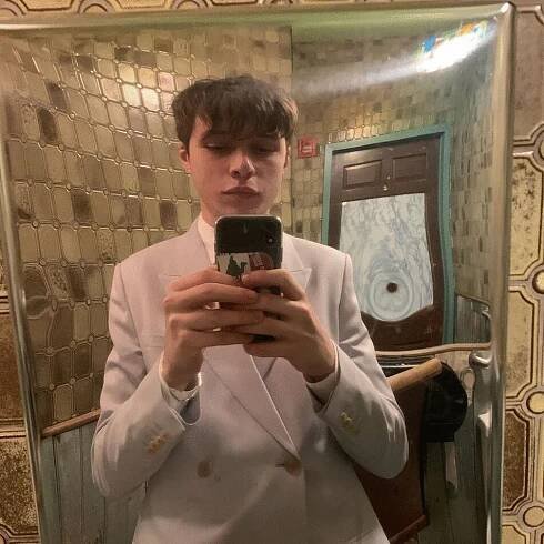 Nick Robinson Gif