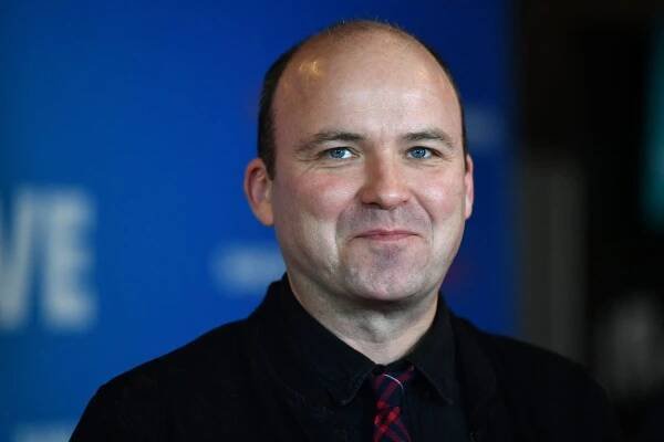 Rory Kinnear: 'I still cry about my dad's death 40 years later'
