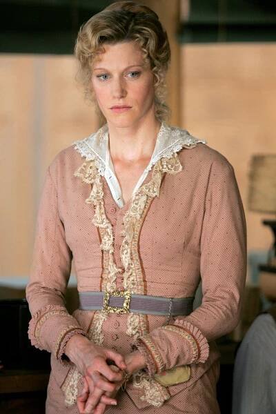 Deadwood - Dohodnutá lež - část 1. - Z filmu - Anna Gunn