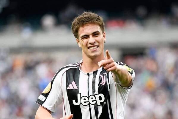 PHILADELPHIA, PENNSYLVANIA - JUNE 22: Kenan Yildiz of Juventus celebrates 2-0 goal during the FIFA Club World Cup 2025 group G match between Juventus FC and Wydad AC at Lincoln Financial Field on June 22, 2025 in Philadelphia, United States. (Photo by Daniele Badolato - Juventus FC/Juventus FC via Getty Images)
