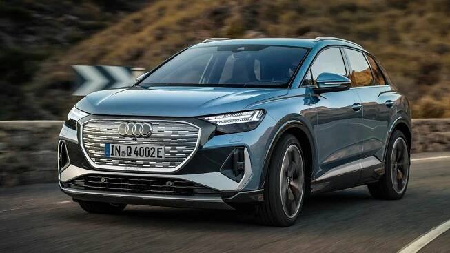 Audi Q4 e-tron azul