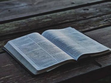 Stop Taking The Bible Out Of Context (and how to avoid it)