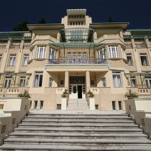Historie a architektura | Lázně Luhačovice, a.s.