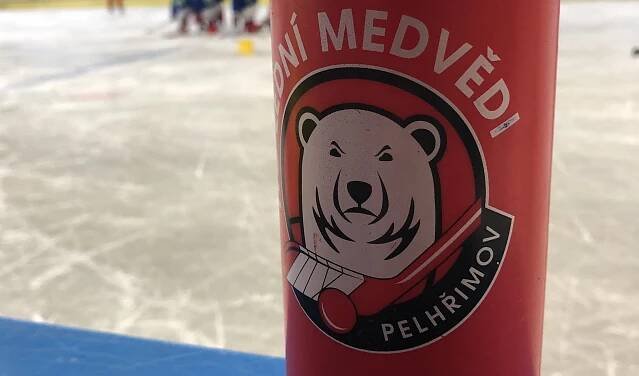 HC Lední Medvědi Pelhřimov » PEL-VAJ 1:5 | Junioři v úvodu soutěže nestačili na Jindřichův Hradec