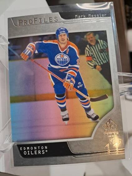 MARK MESSIER SP Signature Legends Profiles