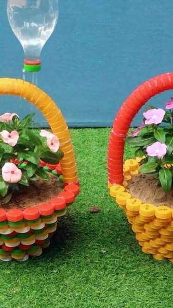 4 proyectos de bricolaje para el jardín | Plastic bottle crafts, Diy bottle cap crafts, Diy crafts paper flowers