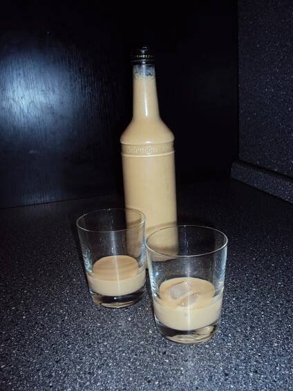 Domácí Baileys II. - fotografie 4 - TopRecepty.cz