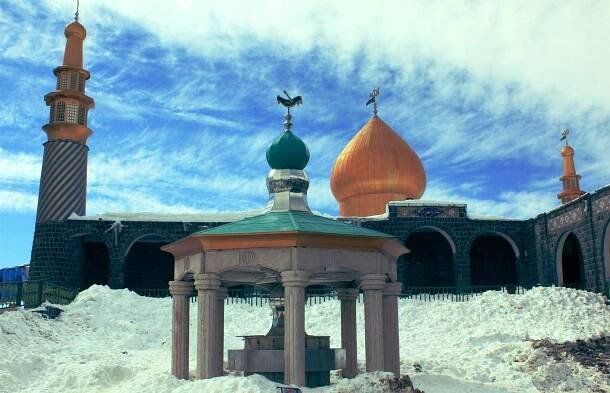 Emamzadeh Hashem Shrine