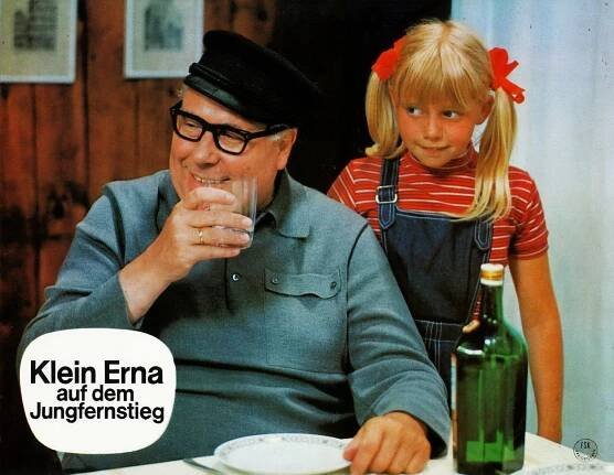 Klein Erna auf dem Jungfernstieg - Fotosky - Heinz Erhardt