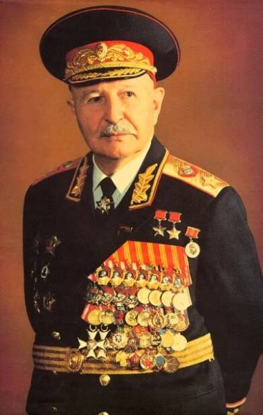 Bagramjan, Ivan Christoforovič : B
