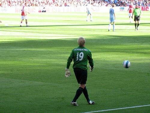 Kasper Schmeichel - Wikipedia