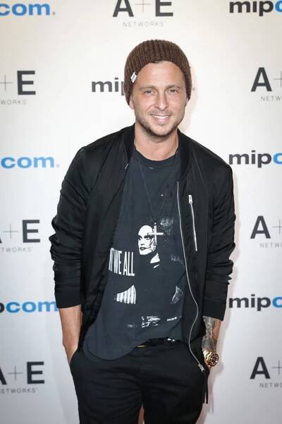 Frontman kapely One Republic Ryan Tedder je čtyřicetiletý chlap plný síly, kterej rozdává lidem radost.  