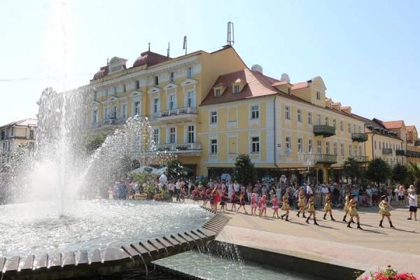 Lázeňský dům Palace - Františkovy Lázně | Lázně Travel