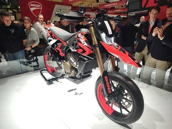 DMOTO | Moto novinky pro sezónu 2024 z EICMA Milano