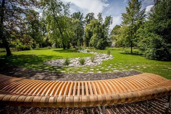 Univerzitní park v Karviné-Fryštátě.jpg