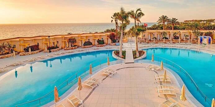 Nádherné pobřeží Costa Calma - 4* hotel s all inclusive v centru města