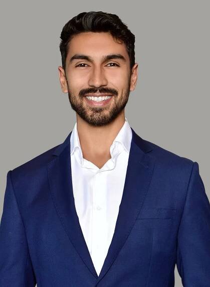 BRYON MALIK PHOTO 