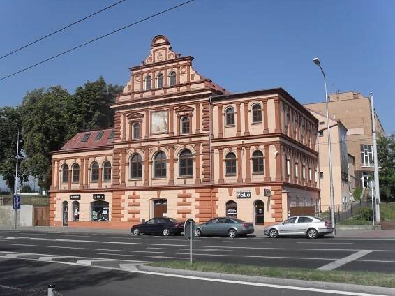 Soubor:(TTO) Společenský dům - dělnický dům Ritterburg (Teplice) - Masarykova třída 30-95, Teplice 2.jpg – Wikipedie