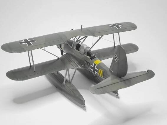 Arado Ar-95 1/72 - postavený model Jana Šimona