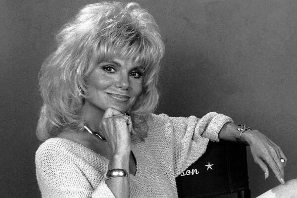 Morgan Fairchild, Barbara Eden and More of Loni Anderson's Friends and Costars Remember the Actress as an 'Absolutely Wonderful Woman'
