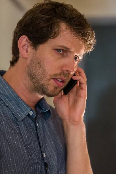 Motiv - Zmizelý policista - Z filmu - Jon Heder