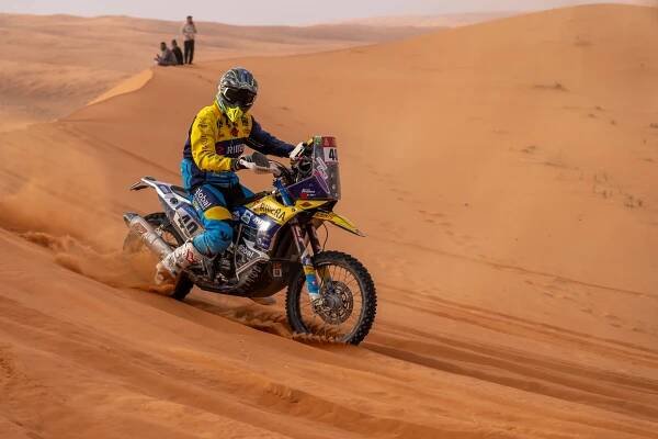 Promrzlý Engel se drží na Dakaru v nejlepší třicítce. Chce zabojovat o lepší příčky - Orion - Moto Racing Group - účastník