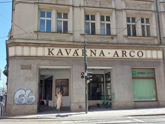 Fotogalerie • Bývalá kavárna Arco (Historická budova) • Mapy.com