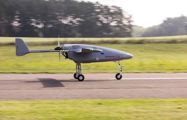 Primoco UAV přetavila sílící zájem o česká bezpilotní letadla v rekordní pololetní výsledky. Tržby a