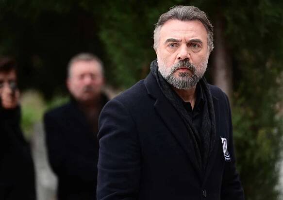 Ben Bu Cihana Sığmazam - Episode 14 - Z filmu - Oktay Kaynarca
