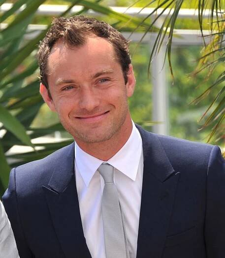 Je to jako Everest. Jude Law ztvární ve filmu Mág z Kremlu samotného Putina