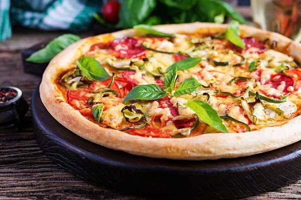 Podzimní úroda je skvělou příležitostí pro upečení domácí pizzy