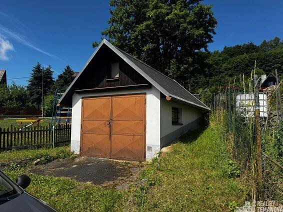 Prodej chalupy ve Vysoké u Chomutova s pozemky o celkové výměře 3907 m2, obrázek č. 3
