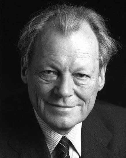 Soubor:Bundesarchiv B 145 Bild-F057884-0009, Willy Brandt.jpg – Wikipedie
