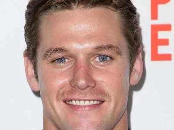 Zach Roerig Bio, Early Life, Career, Net Worth, Relationship, Body Measurements