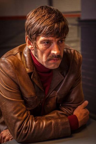 Inspektor George Gently - Gently mezi přáteli (S07E03) (2015)
