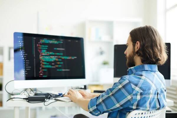 .NET MAUI developer aplikace pro plánování a rozvoz - Solvertech