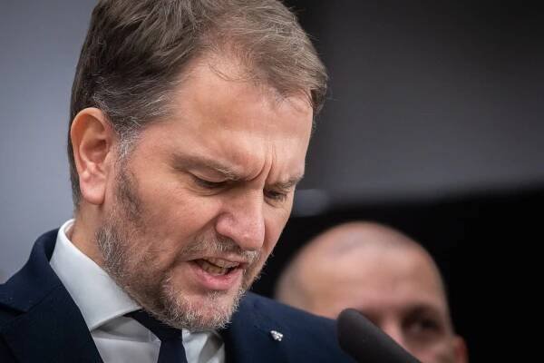 Vytrhol Matovič demisiu z rúk, či nevytrhol? Jeho verzia je iná, ako majú prezidentka Čaputová a Špaček (vide