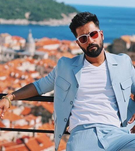 Vicky Kaushal, Biography, Net Worth, Relationships, Age, Career, Assets, Social Media, #1 Best Indian Actor 19