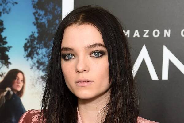Esmé Creed-Miles Joins Daisy Edgar-Jones in 'Sense and Sensibility'