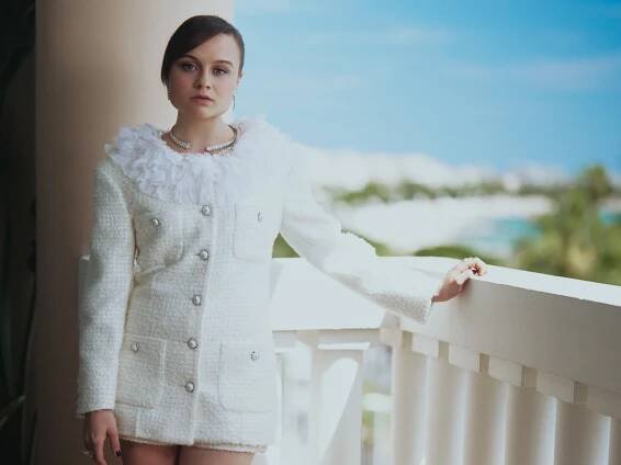Lena Urzendowsky: Mit der “In die Sonne schauen”-Schauspielerin beim Filmfestival von Cannes