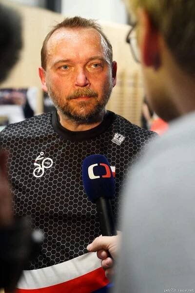 Hrdlička mladší se Staňkem vládli i doma a po extraligové výhře jsou blízko MS