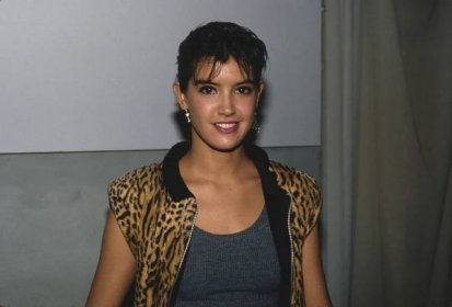 Phoebe Cates in 1985