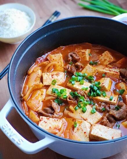 Soondubu Jjigae (Korean Soft Tofu Stew) - Tiffany Angela