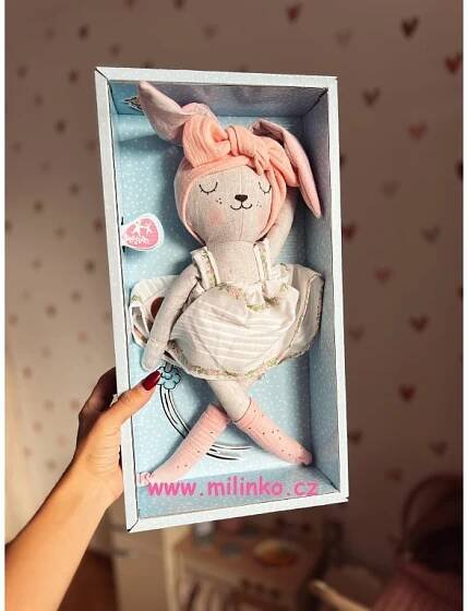 Kvalitní plyšová hračka – Zajíček Sofinka, 36 cm