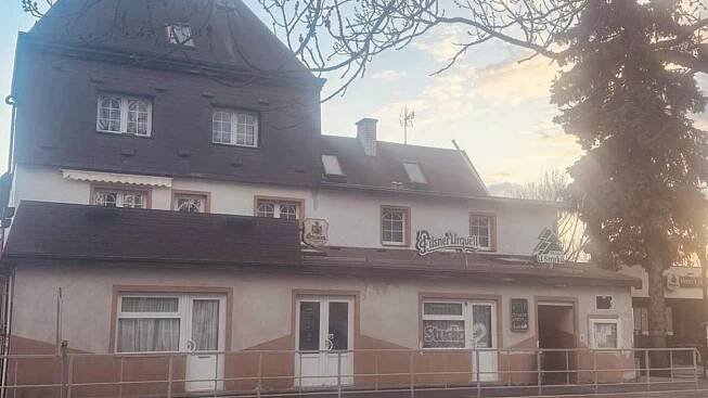 Nabídka jídla za 99 korun. V Pivnici U Smrků jsme se tedy rozhodli zjistit, co za tuto sympatickou cenu dostaneme